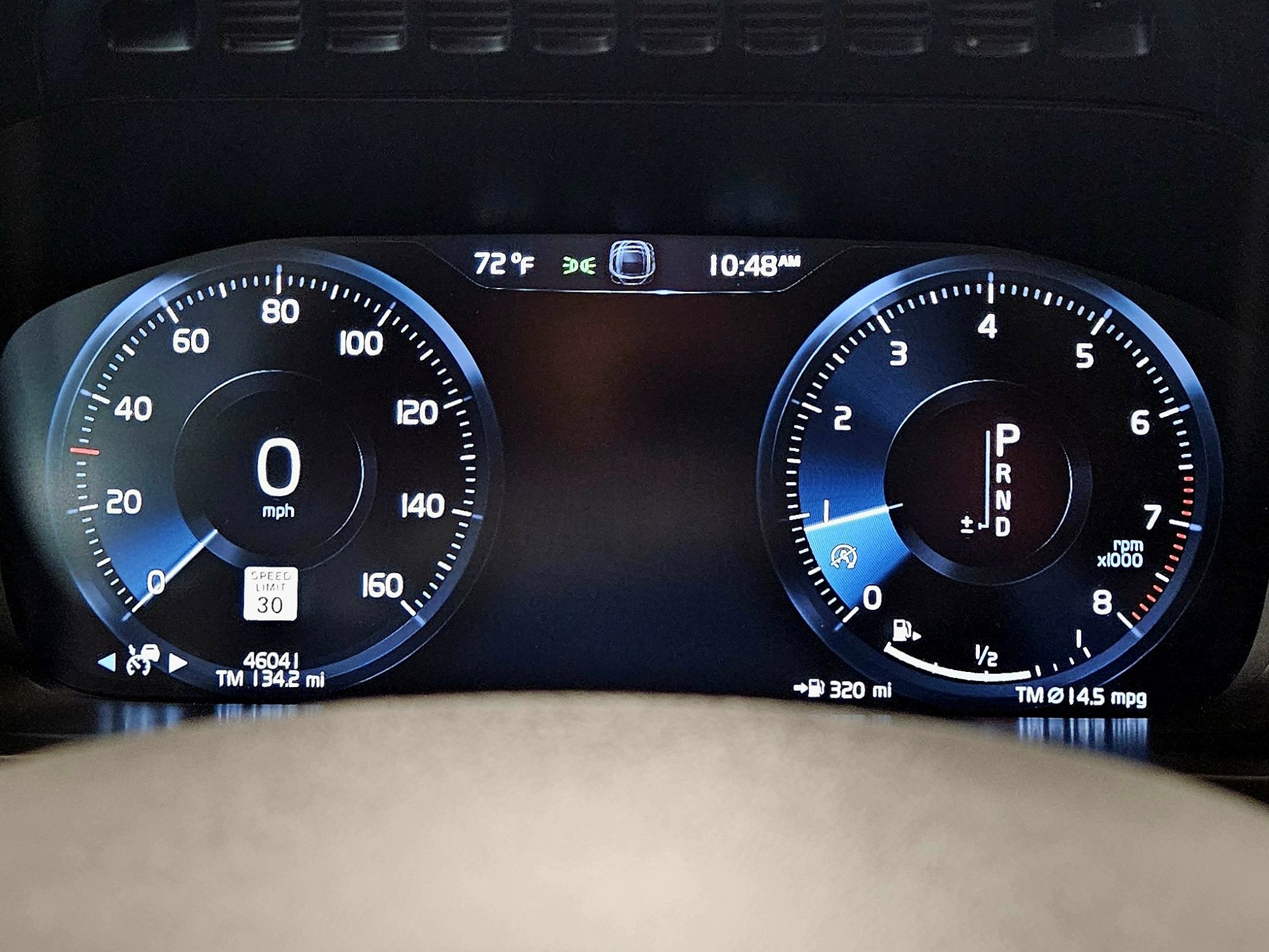 2021 Volvo XC90 Momentum