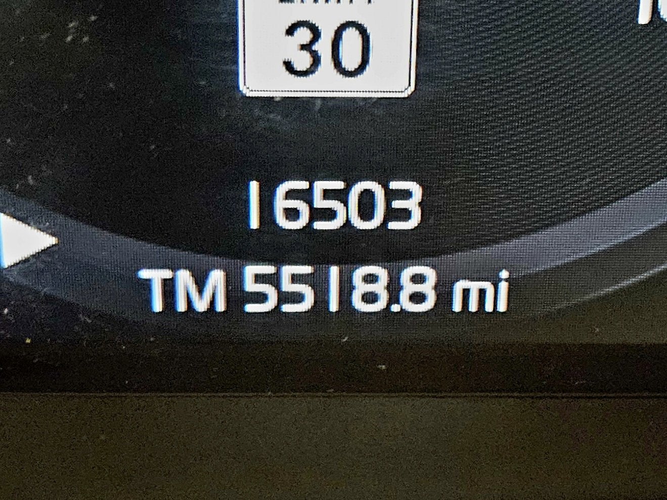 2022 Volvo XC40 R-Design