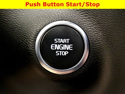 2022 Volvo XC40 R-Design