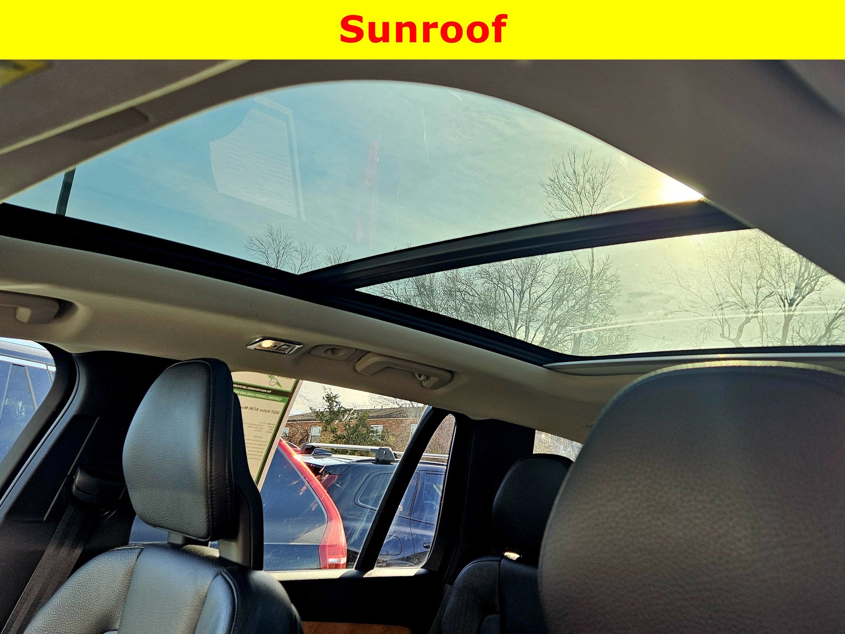 2021 Volvo XC90 Momentum 6 Passenger