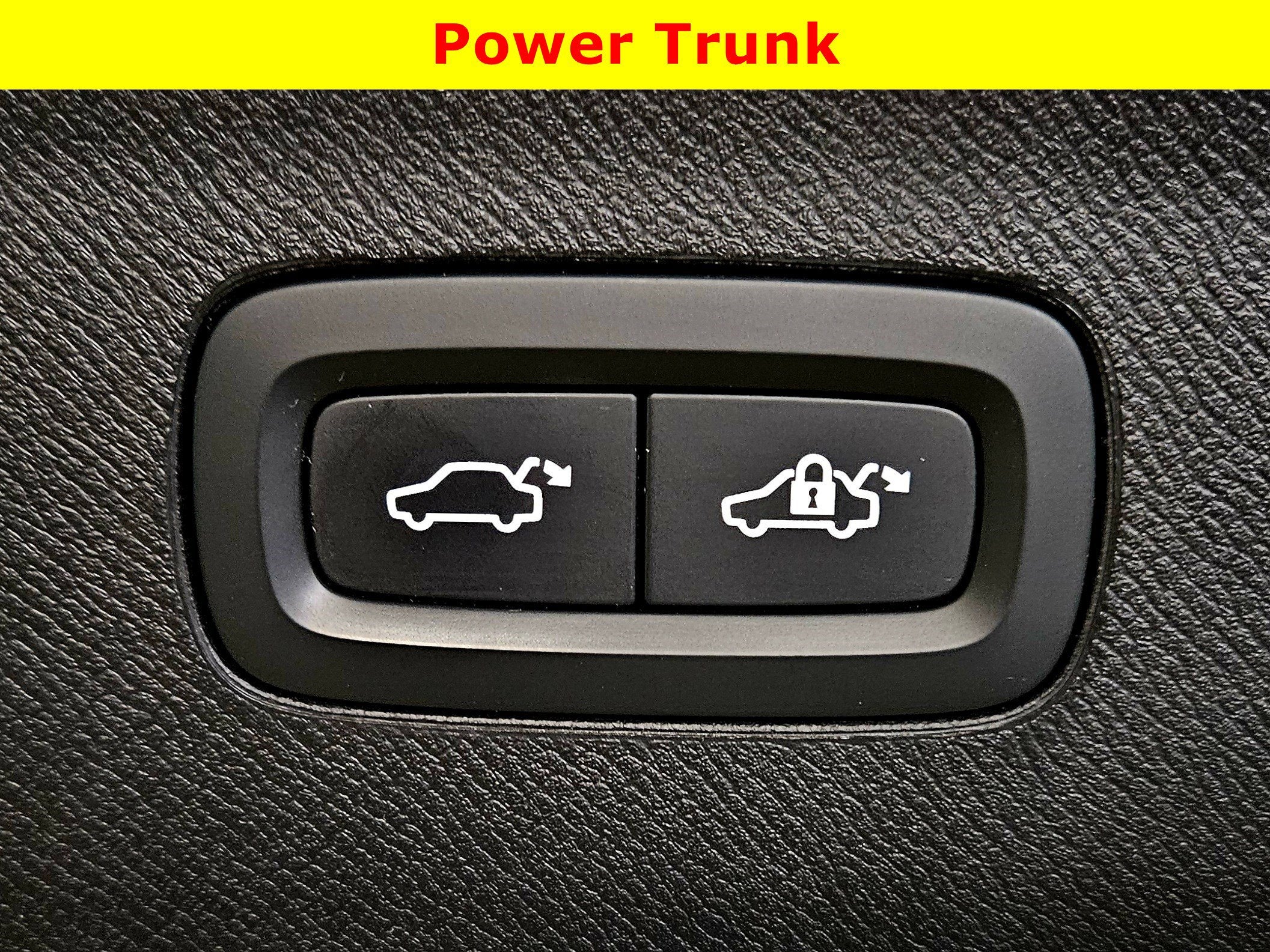 2021 Volvo XC90 Momentum 6 Passenger