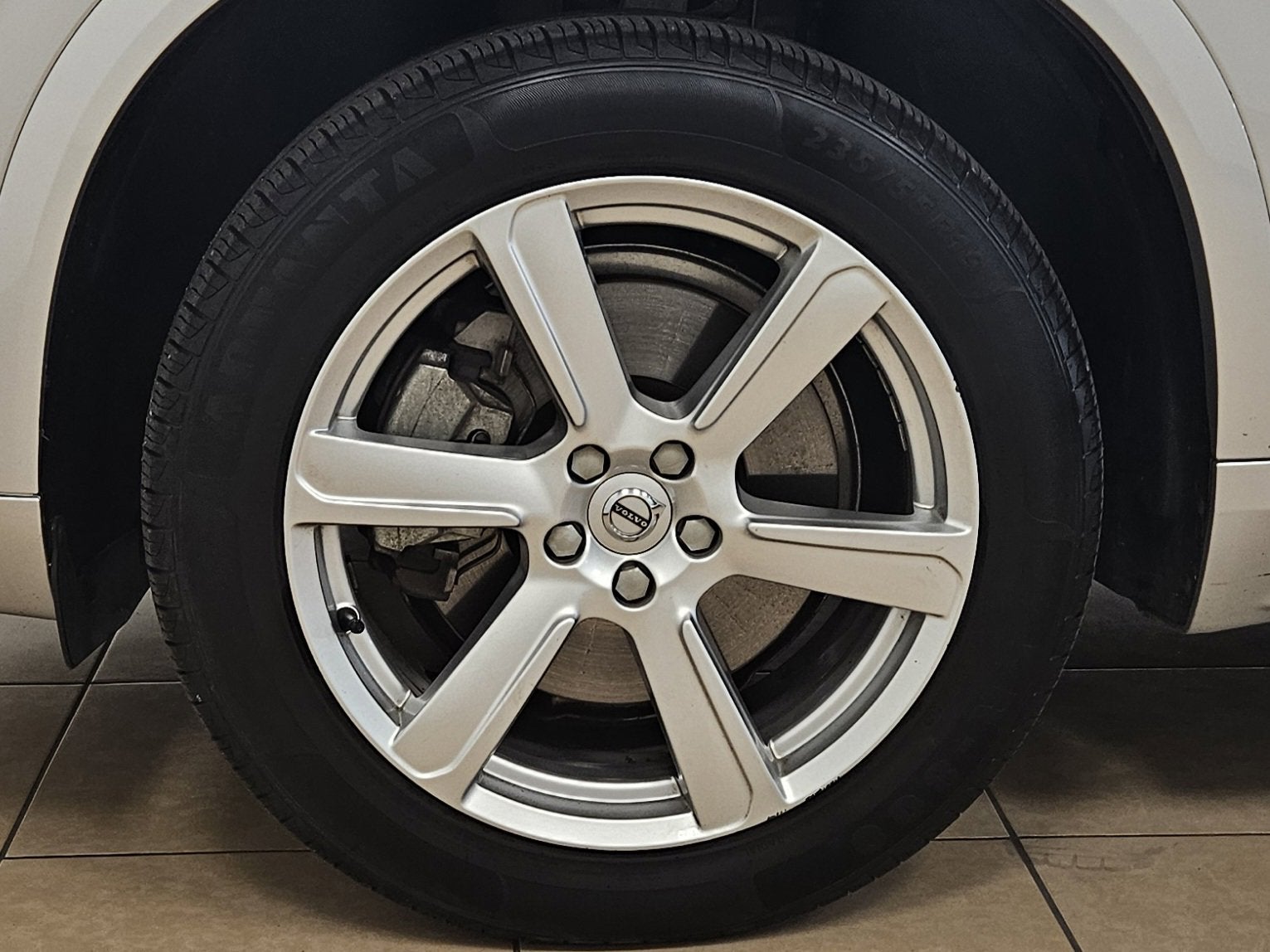 2021 Volvo XC90 Momentum 6 Passenger