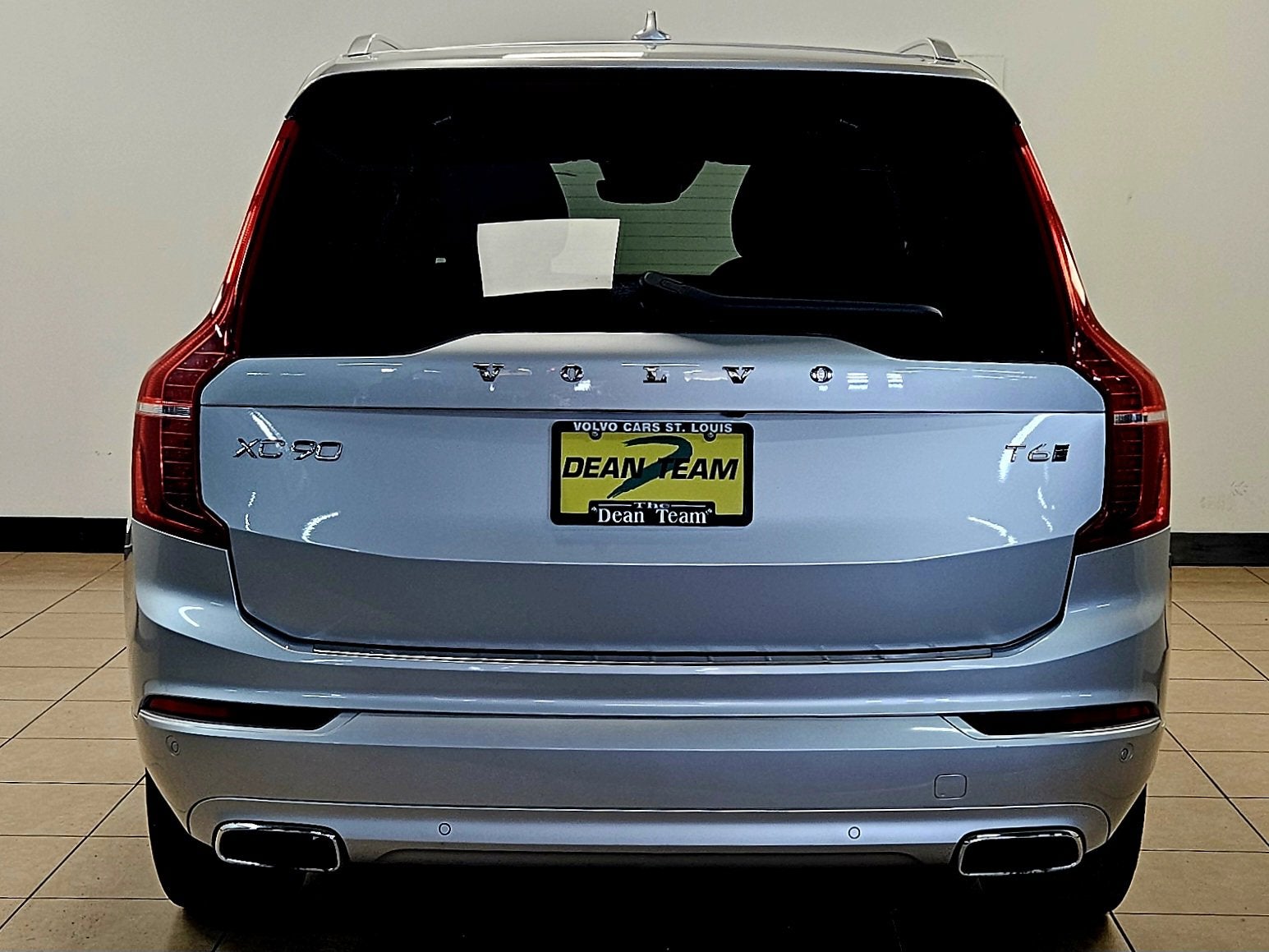 2021 Volvo XC90 Momentum 6 Passenger