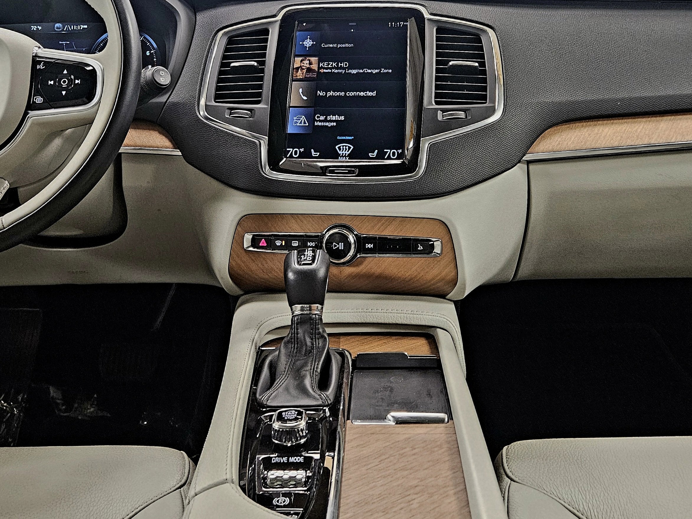 2021 Volvo XC90 Momentum