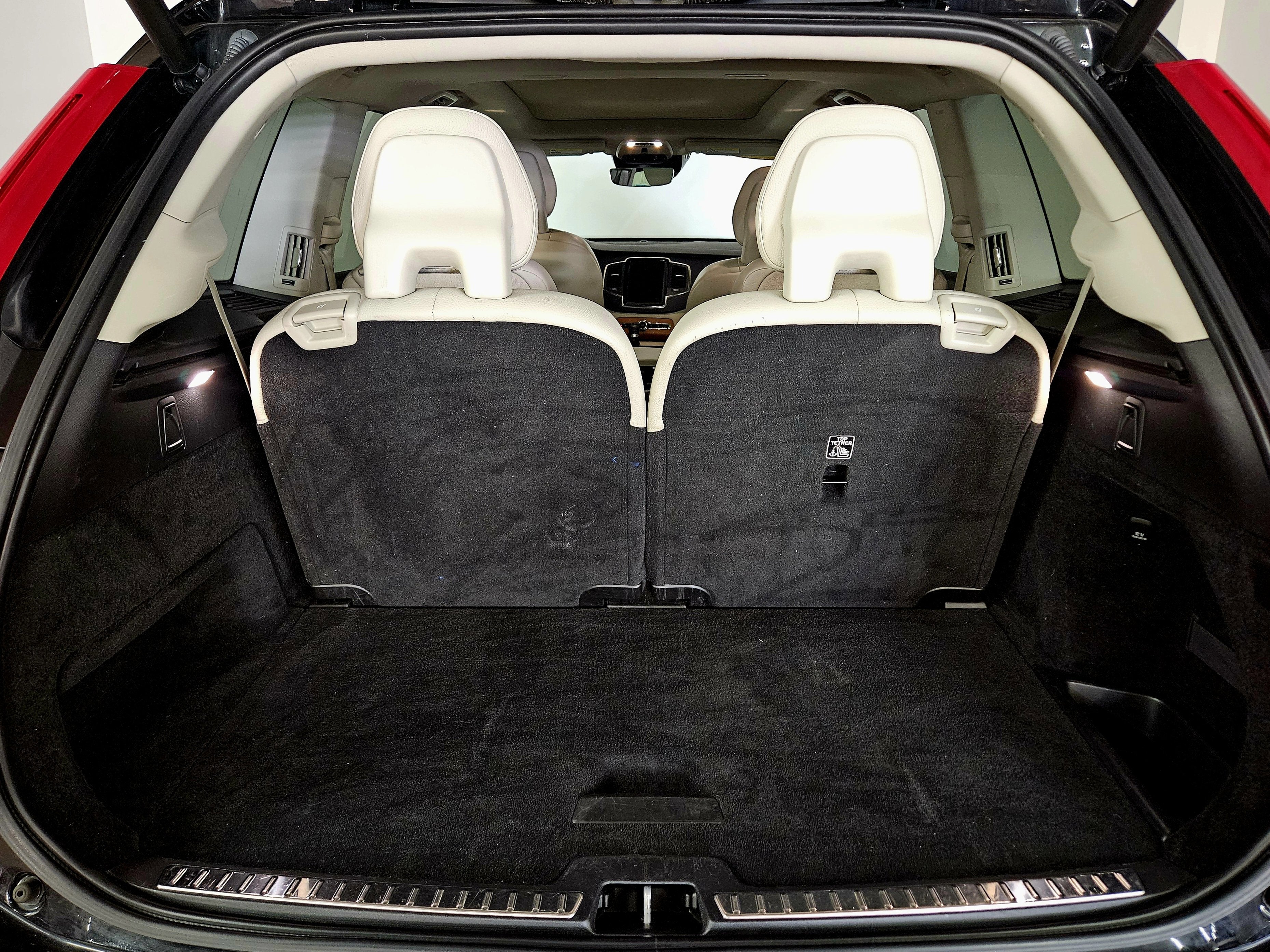 2021 Volvo XC90 Momentum