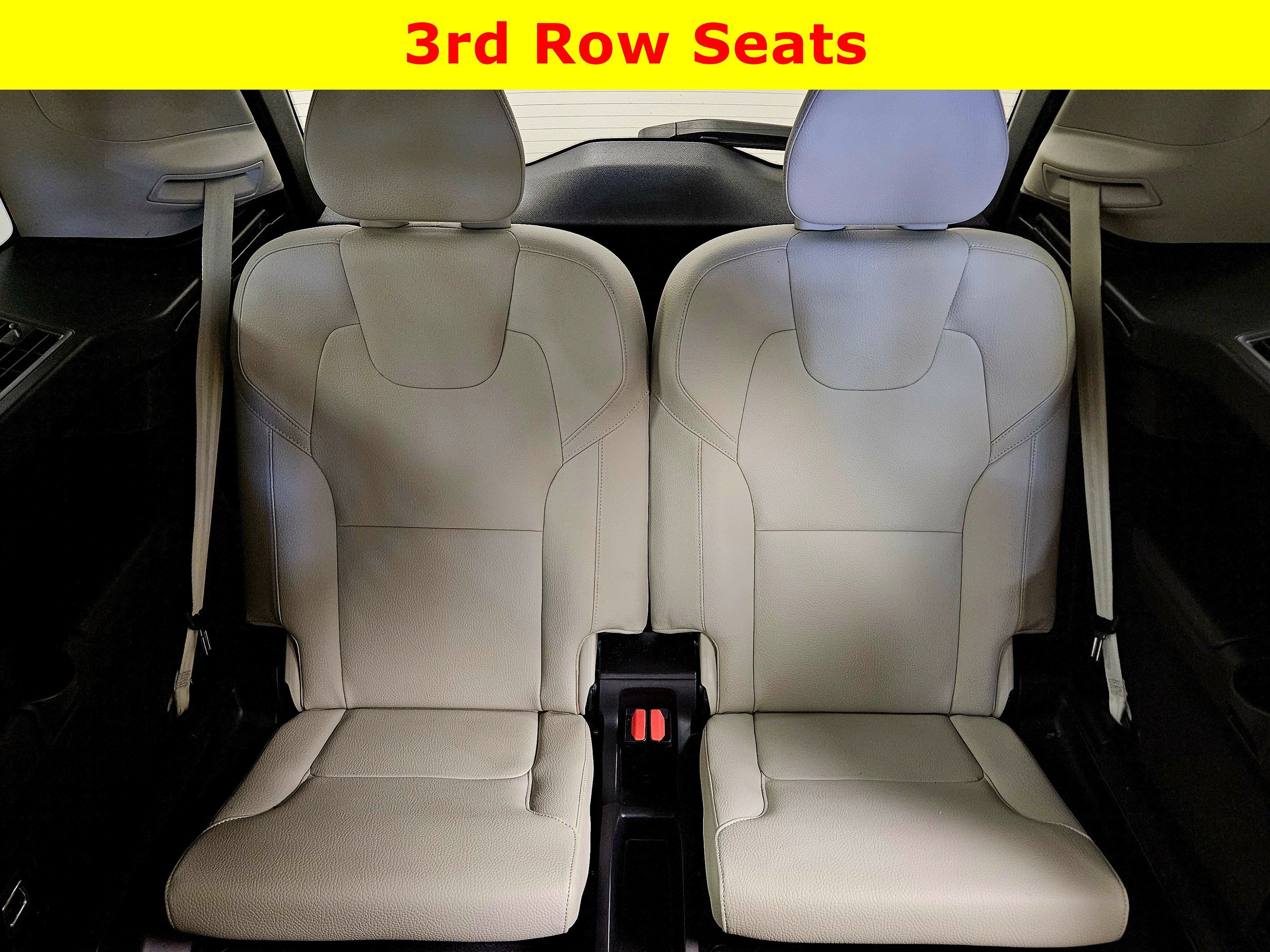 2021 Volvo XC90 Momentum