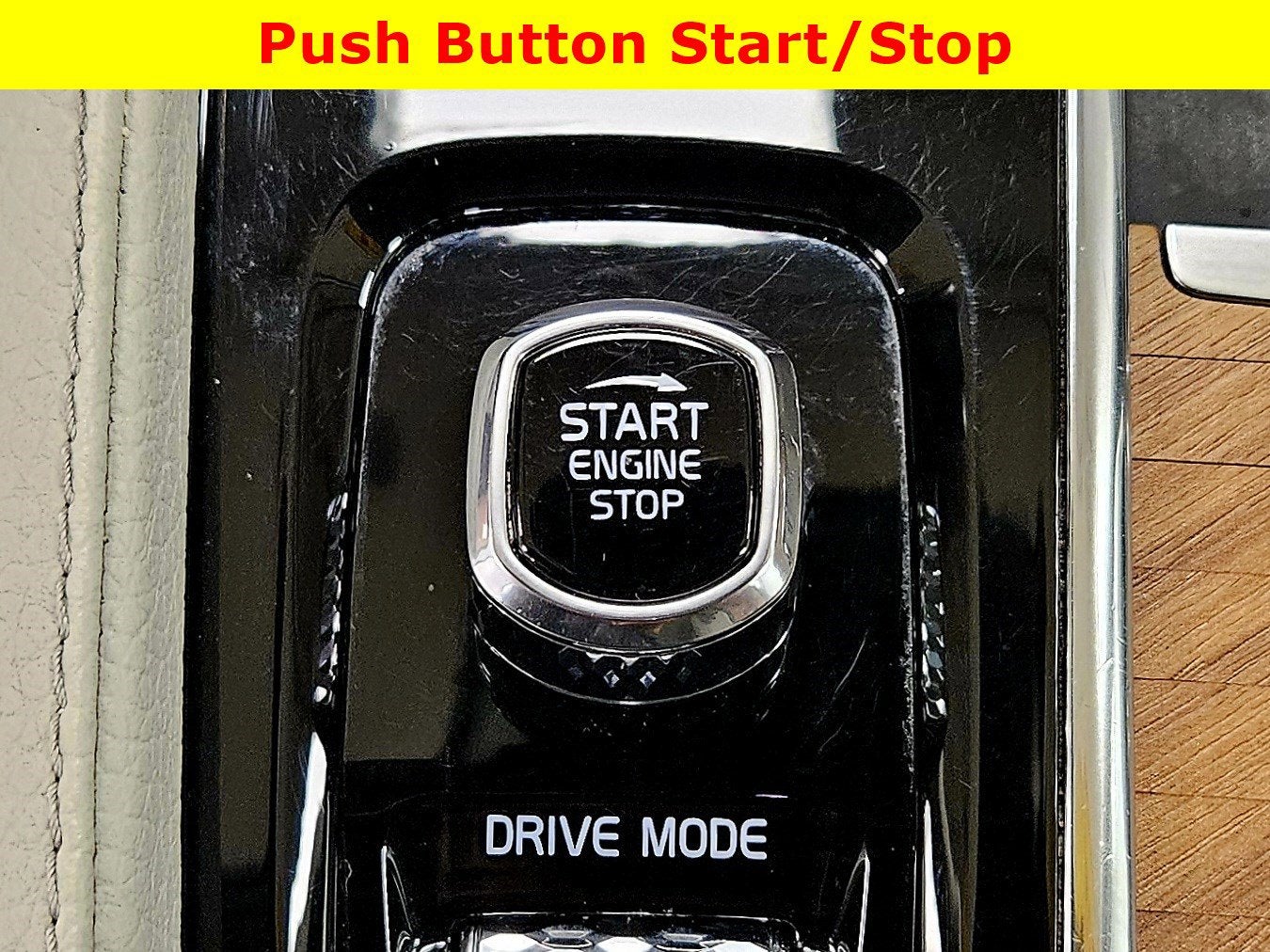 2021 Volvo XC90 Momentum