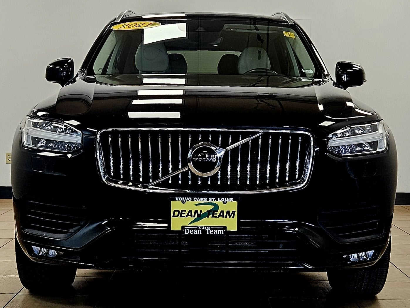 2021 Volvo XC90 Momentum