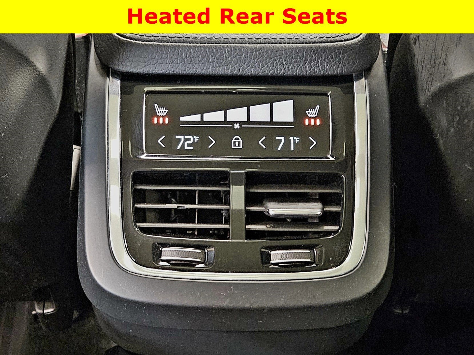 2021 Volvo XC90 Momentum 6 Passenger