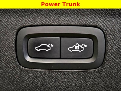 2021 Volvo XC90 Momentum 6 Passenger