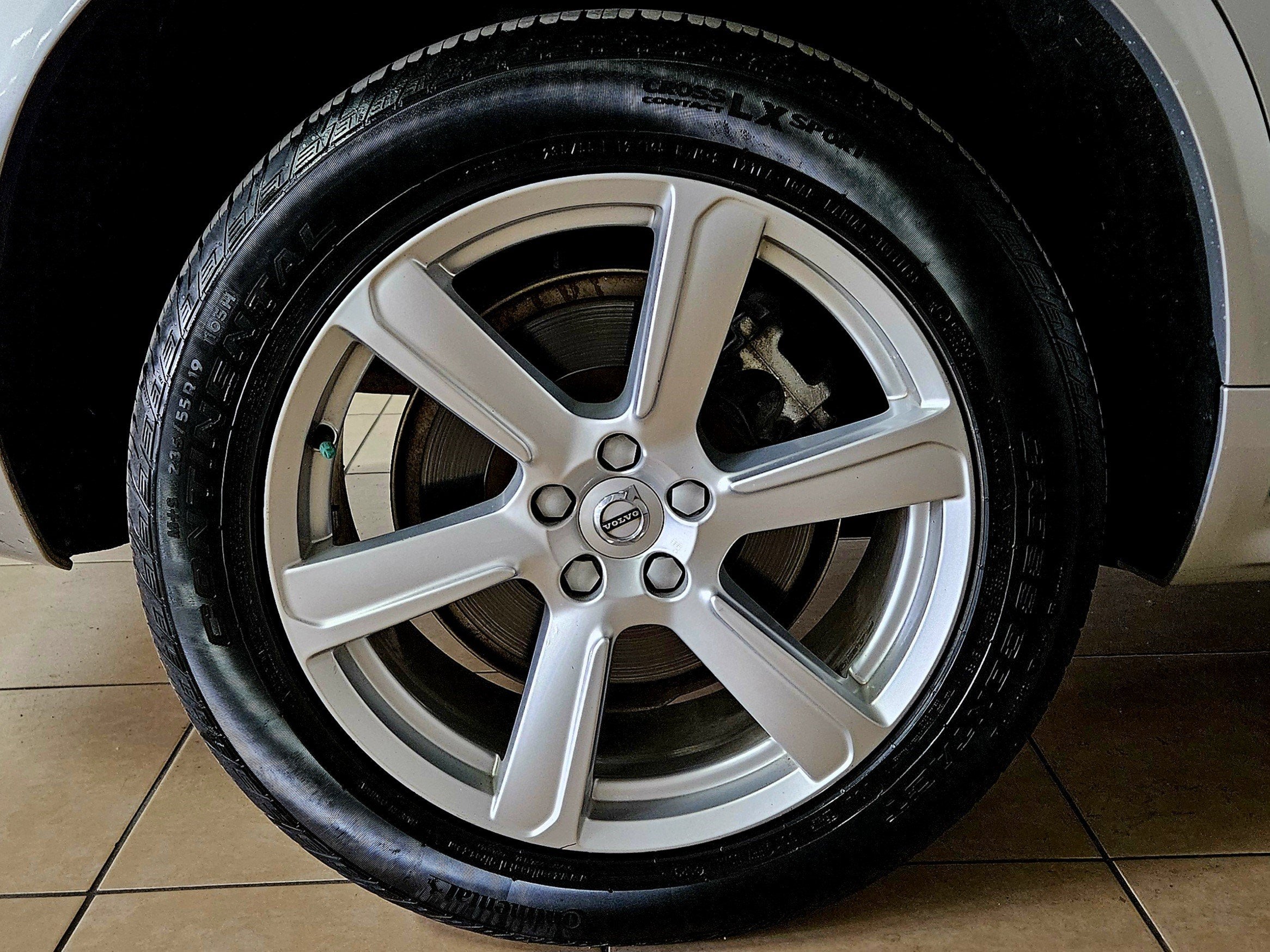 2021 Volvo XC90 Momentum 6 Passenger