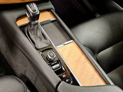 2021 Volvo XC90 Momentum 6 Passenger