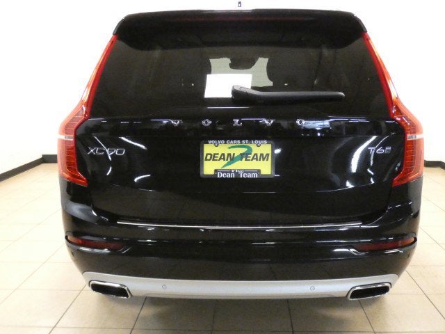 2021 Volvo XC90 Momentum 6 Passenger