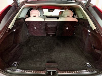 2020 Volvo V90 Cross Country T6