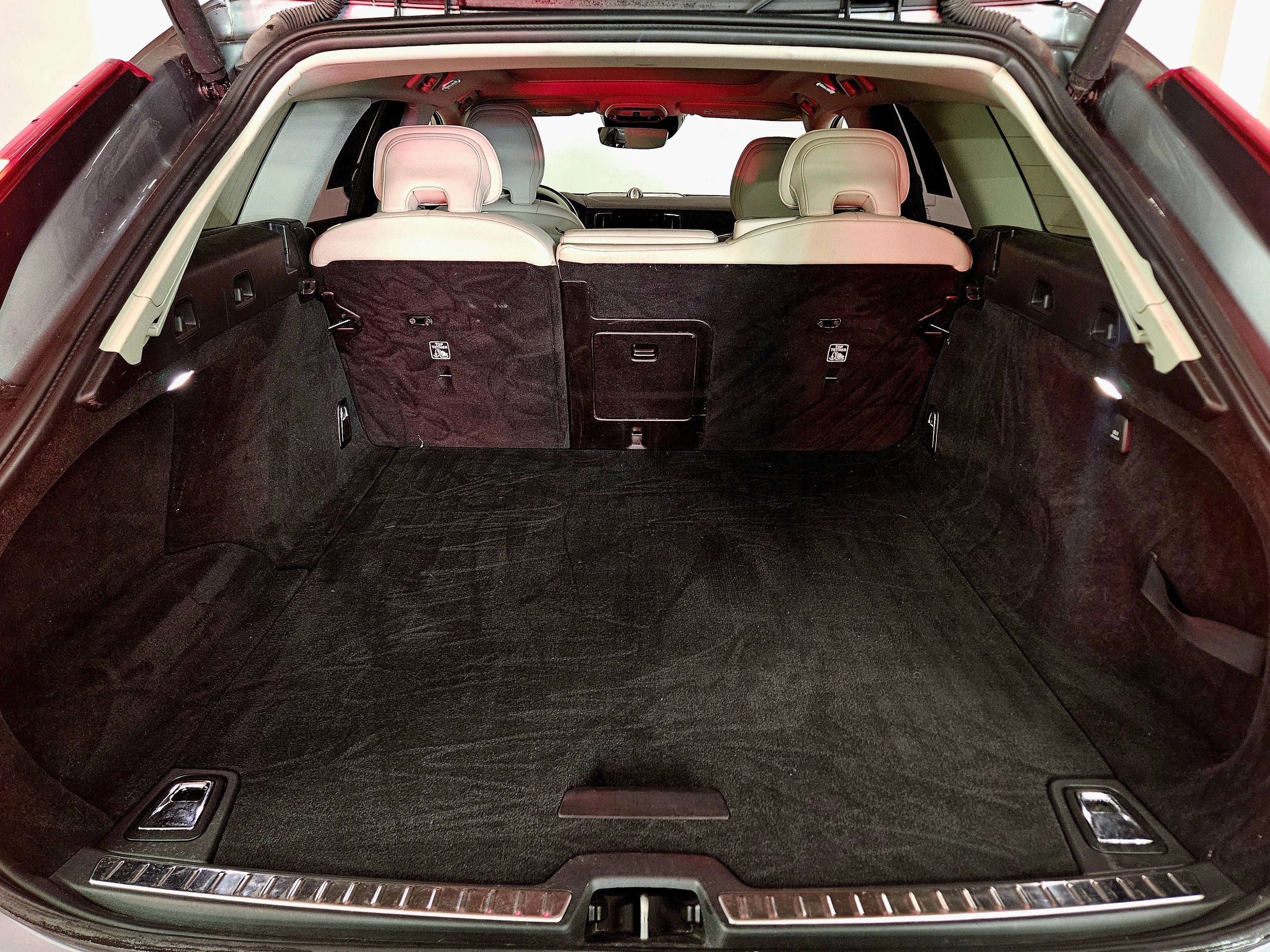 2020 Volvo V90 Cross Country T6