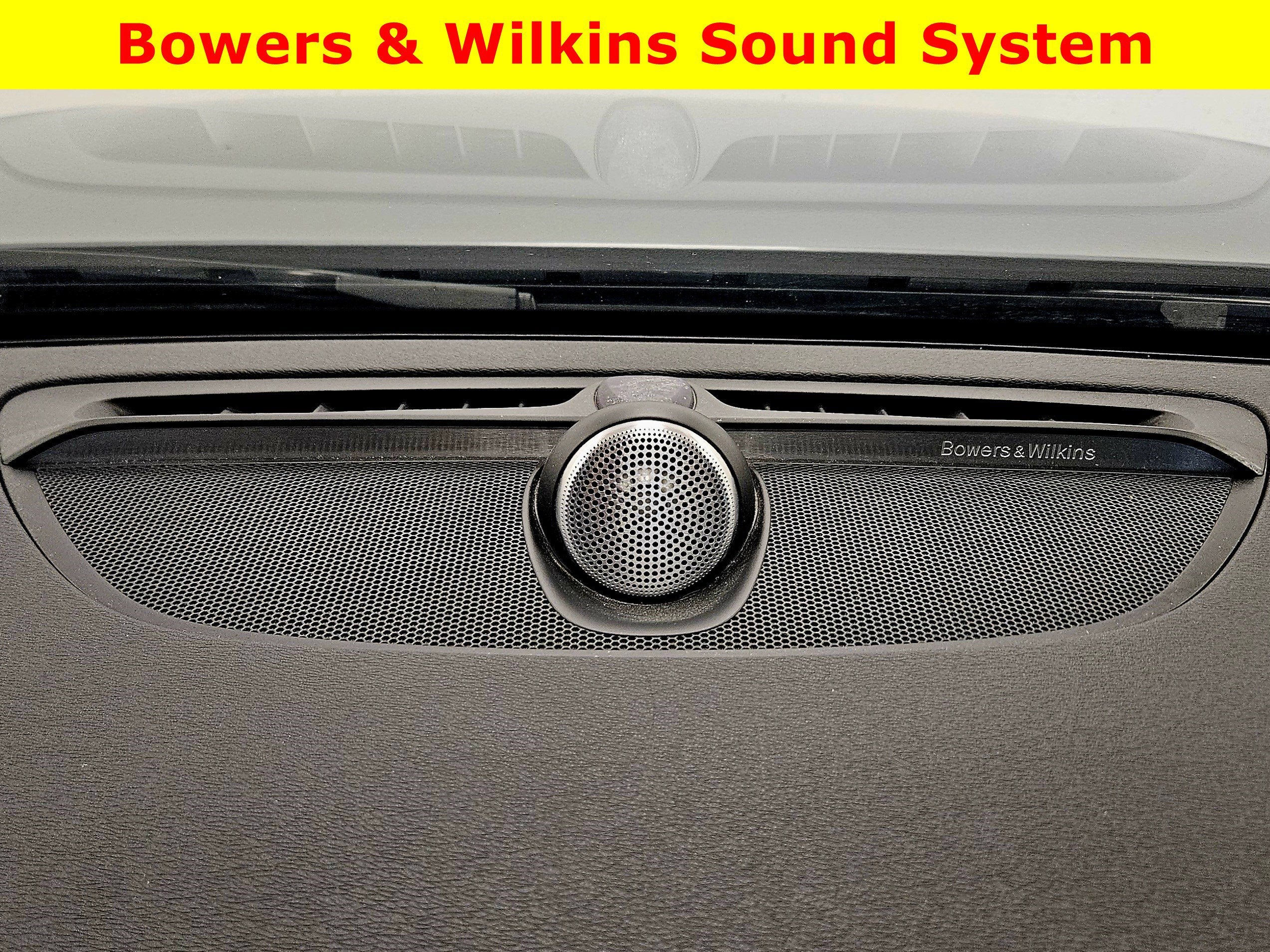 2020 Volvo V90 Cross Country T6