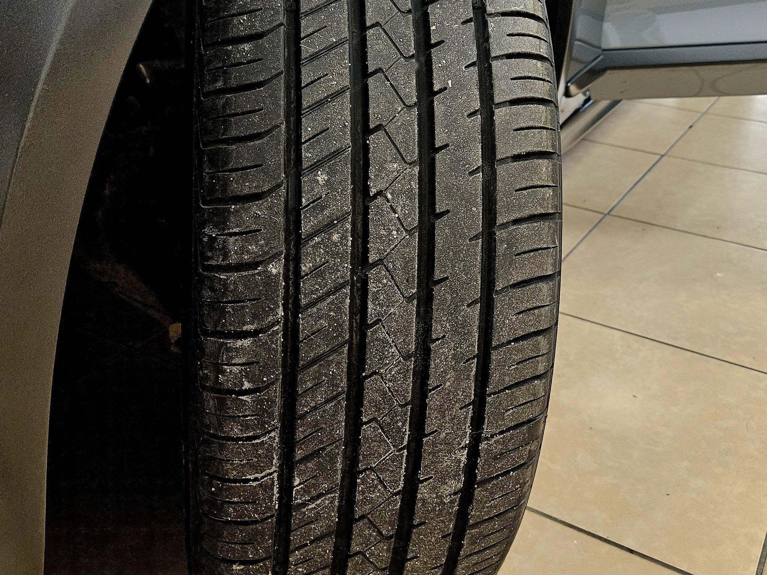 2020 Volvo V90 Cross Country T6