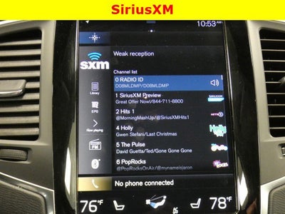 2021 Volvo XC90 Momentum