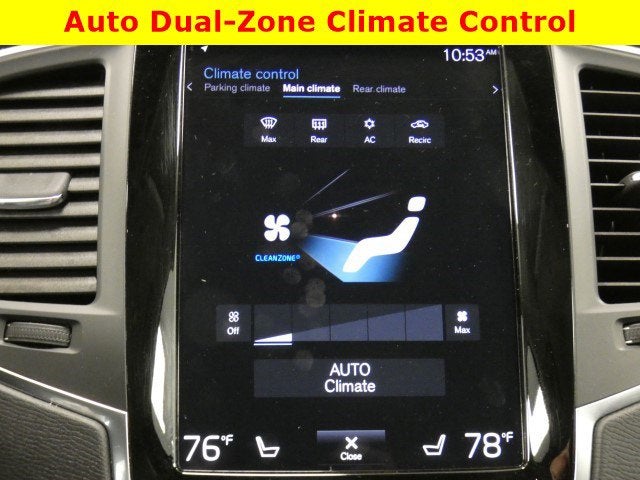 2021 Volvo XC90 Momentum