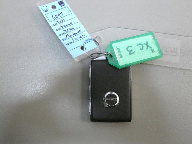 2021 Volvo XC90 Momentum