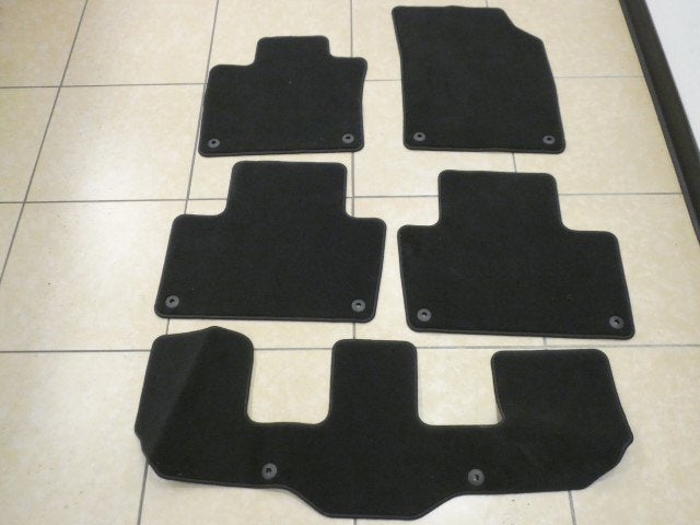 2021 Volvo XC90 Momentum