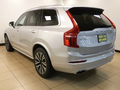 2021 Volvo XC90 Momentum