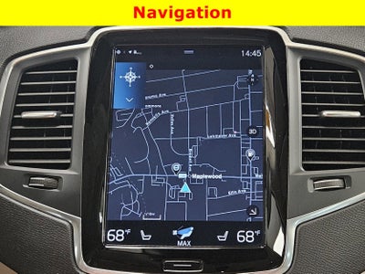 2022 Volvo XC90 Momentum