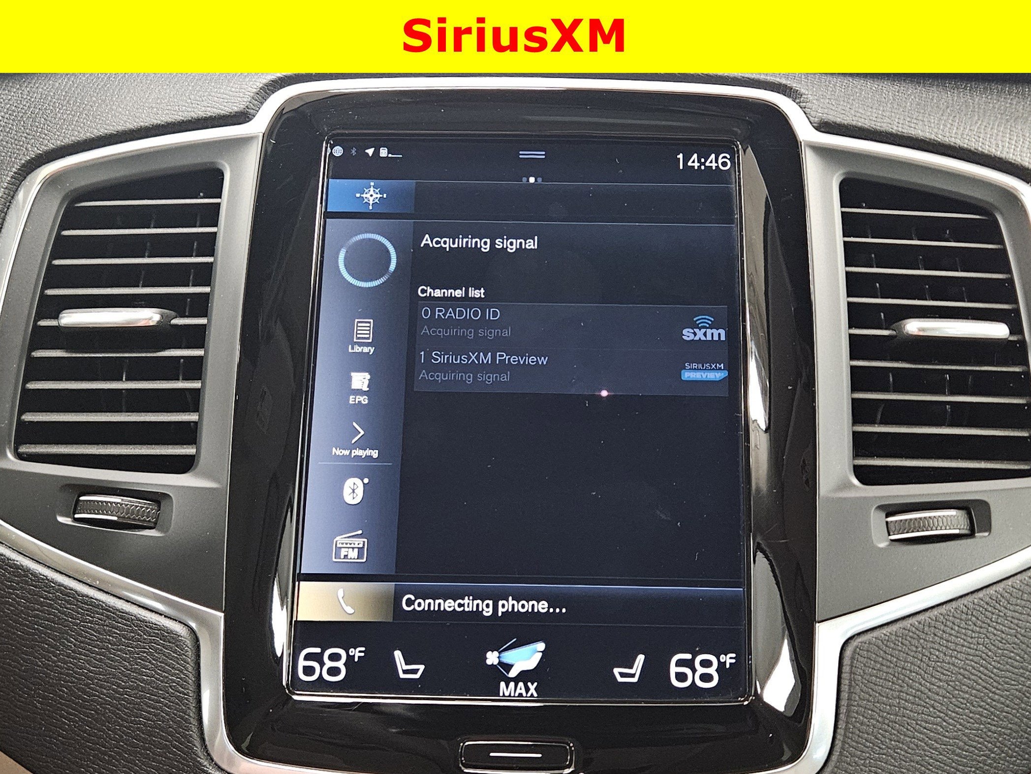 2022 Volvo XC90 Momentum