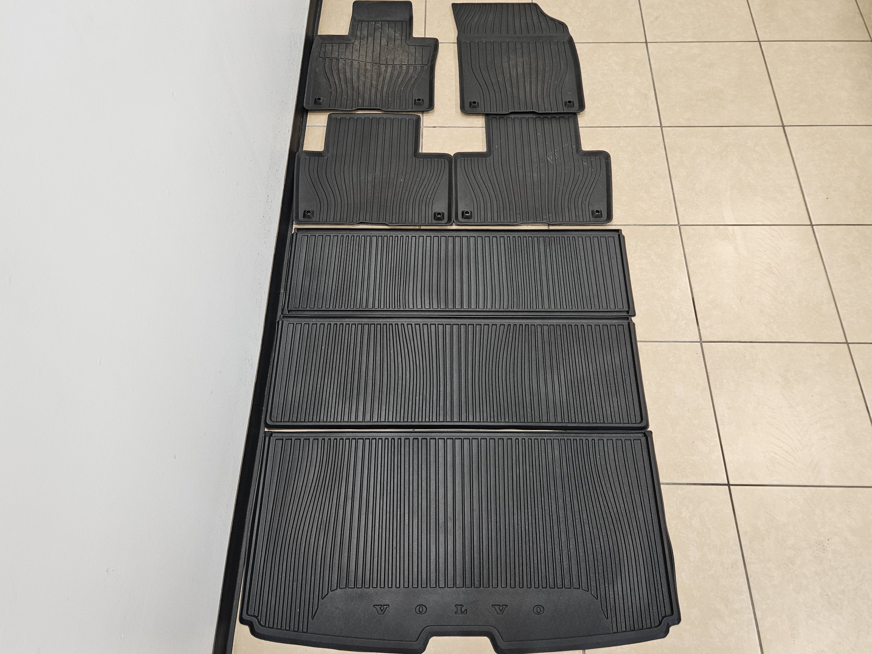 2022 Volvo XC90 Momentum