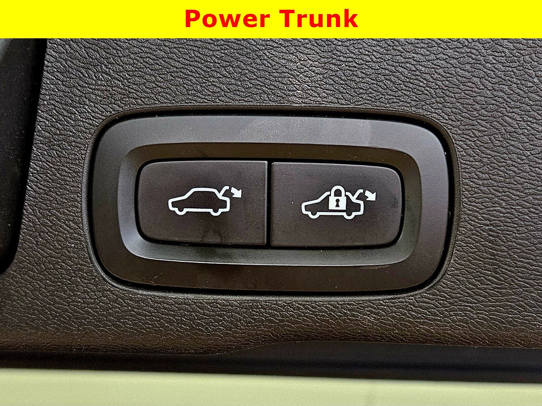 2021 Volvo XC60 Inscription