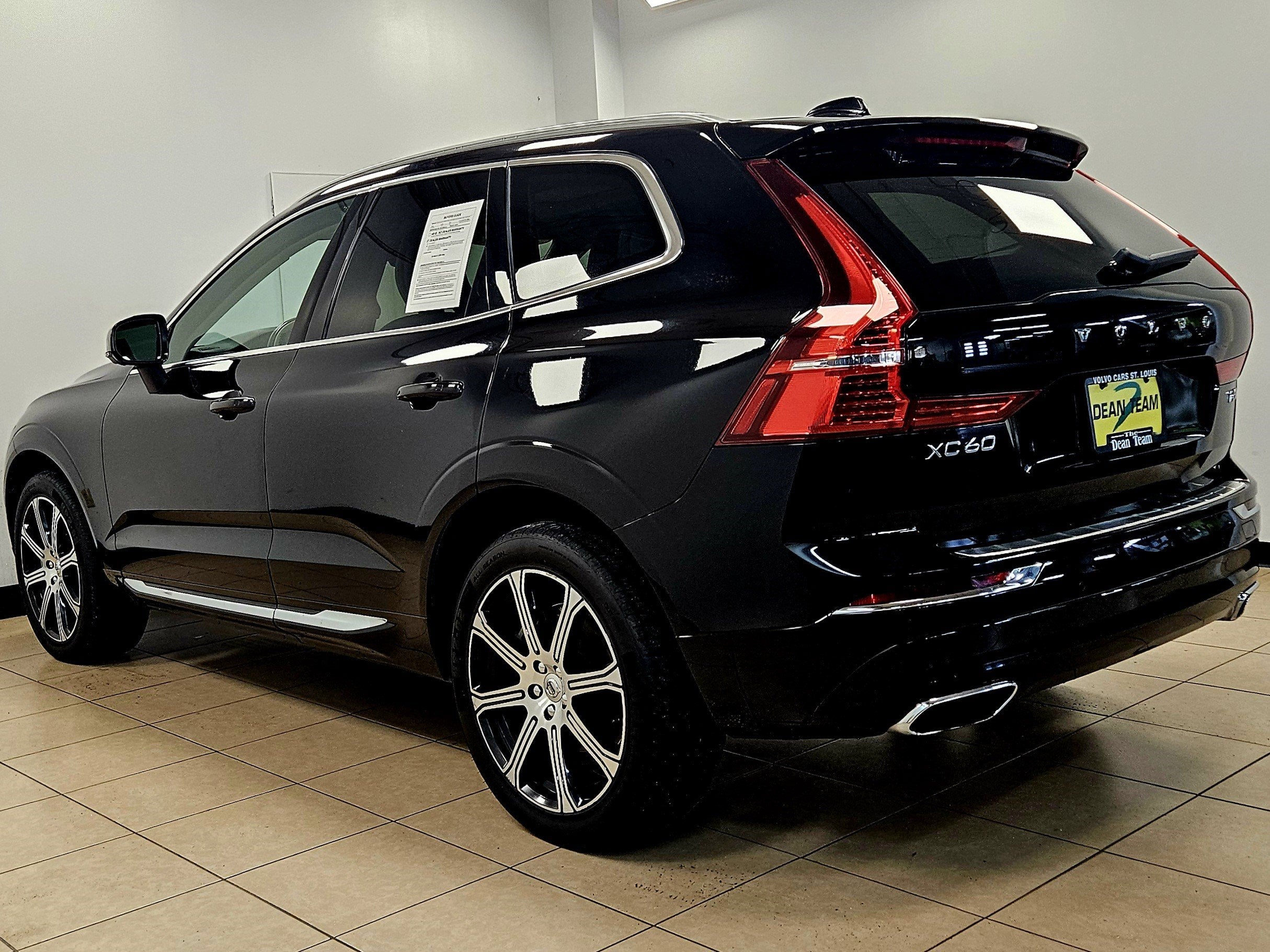 2021 Volvo XC60 Inscription