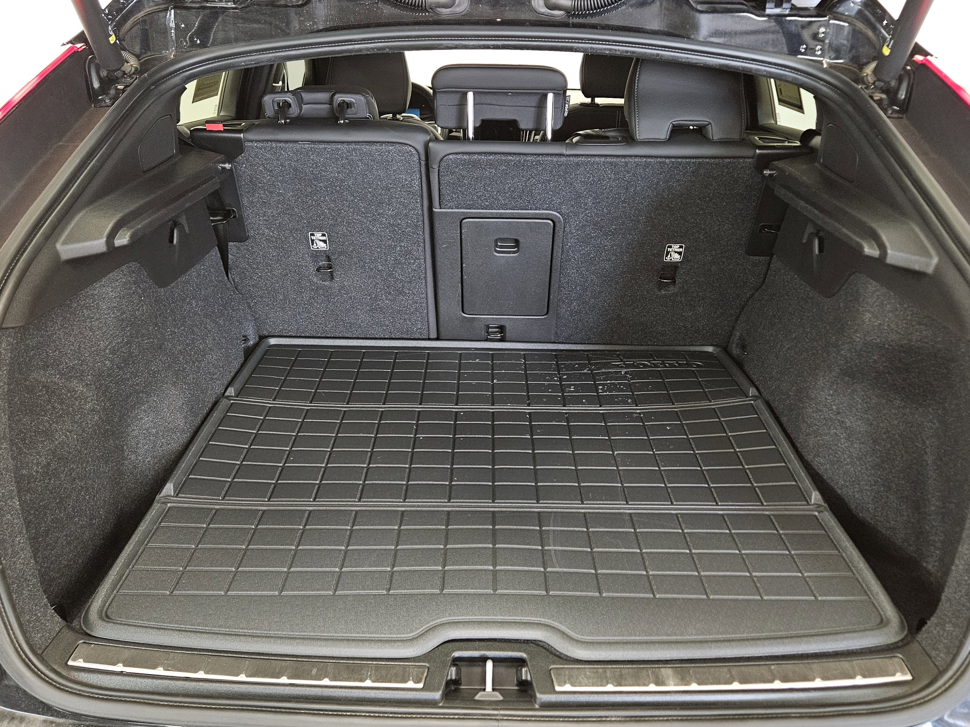 2023 Volvo C40 Recharge Pure Electric Ultimate