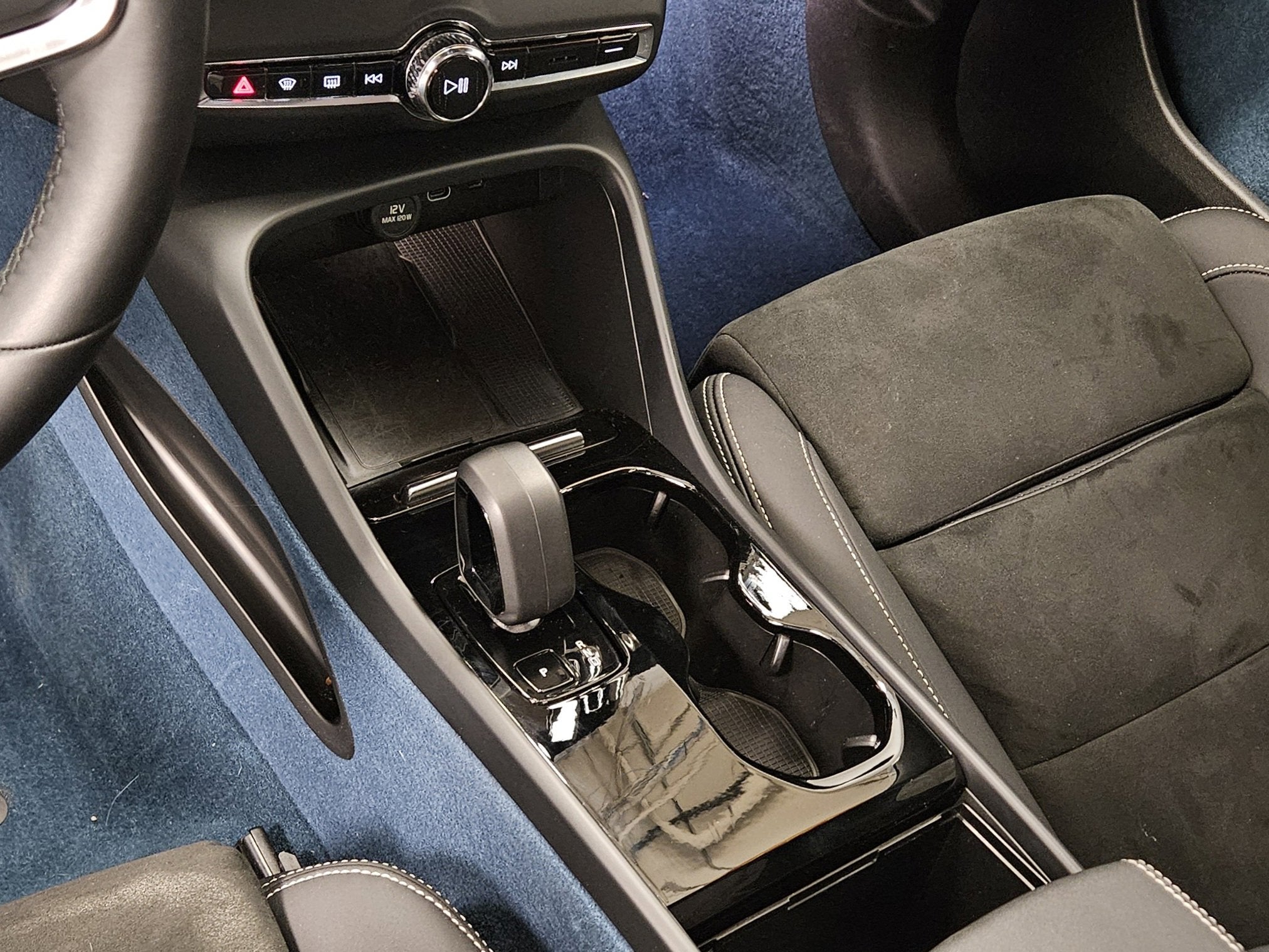 2023 Volvo C40 Recharge Pure Electric Ultimate