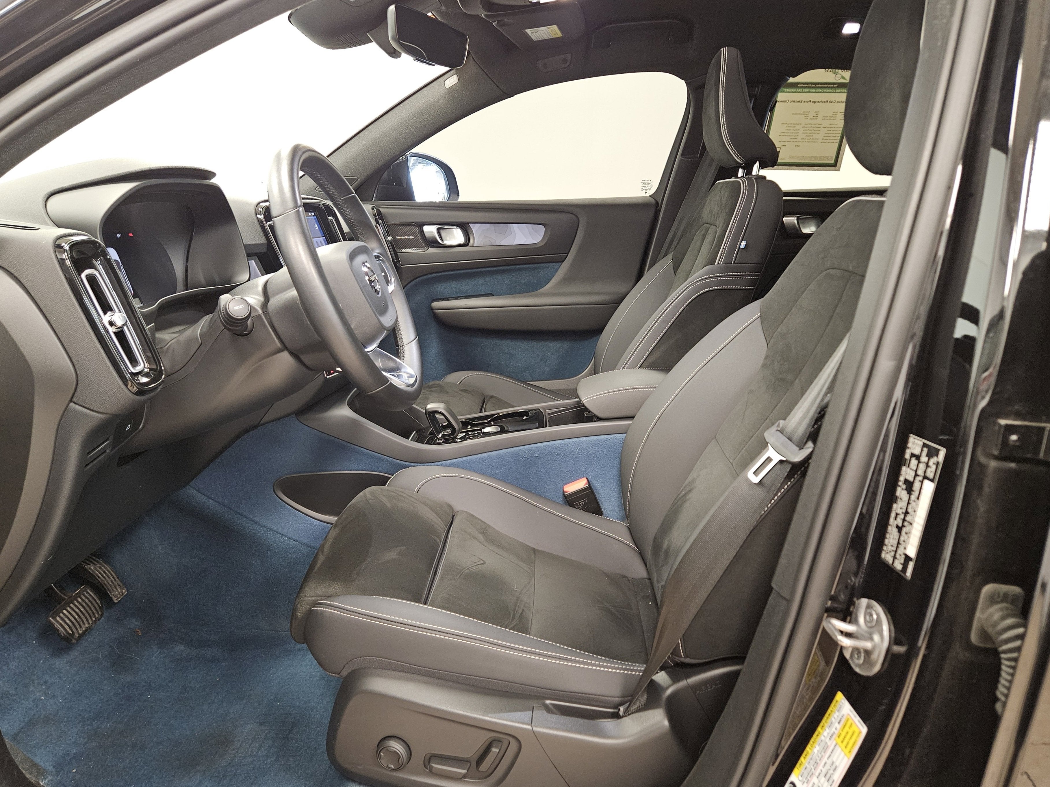 2023 Volvo C40 Recharge Pure Electric Ultimate