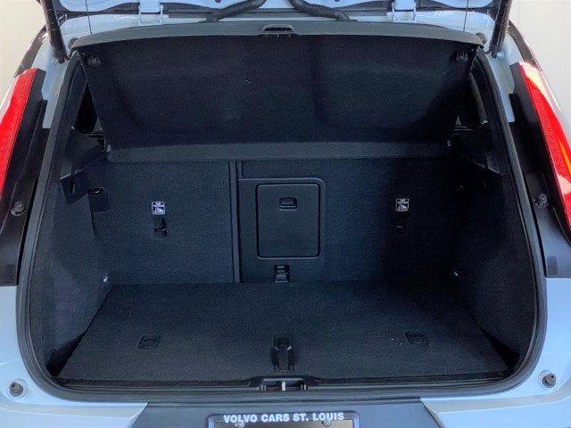 2021 Volvo XC40 Recharge P8