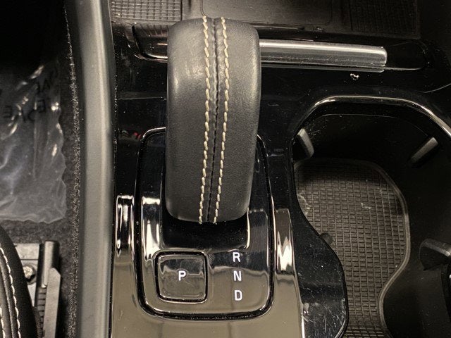 2021 Volvo XC40 Recharge P8