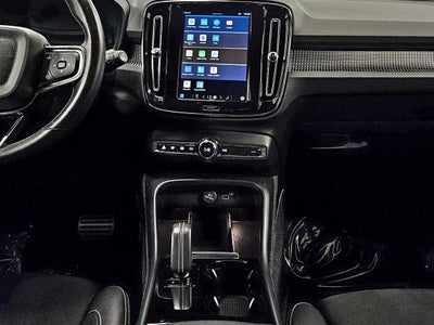 2021 Volvo XC40 Recharge P8
