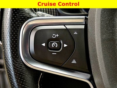 2021 Volvo XC40 Recharge P8