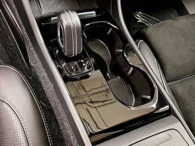 2021 Volvo XC40 Recharge P8