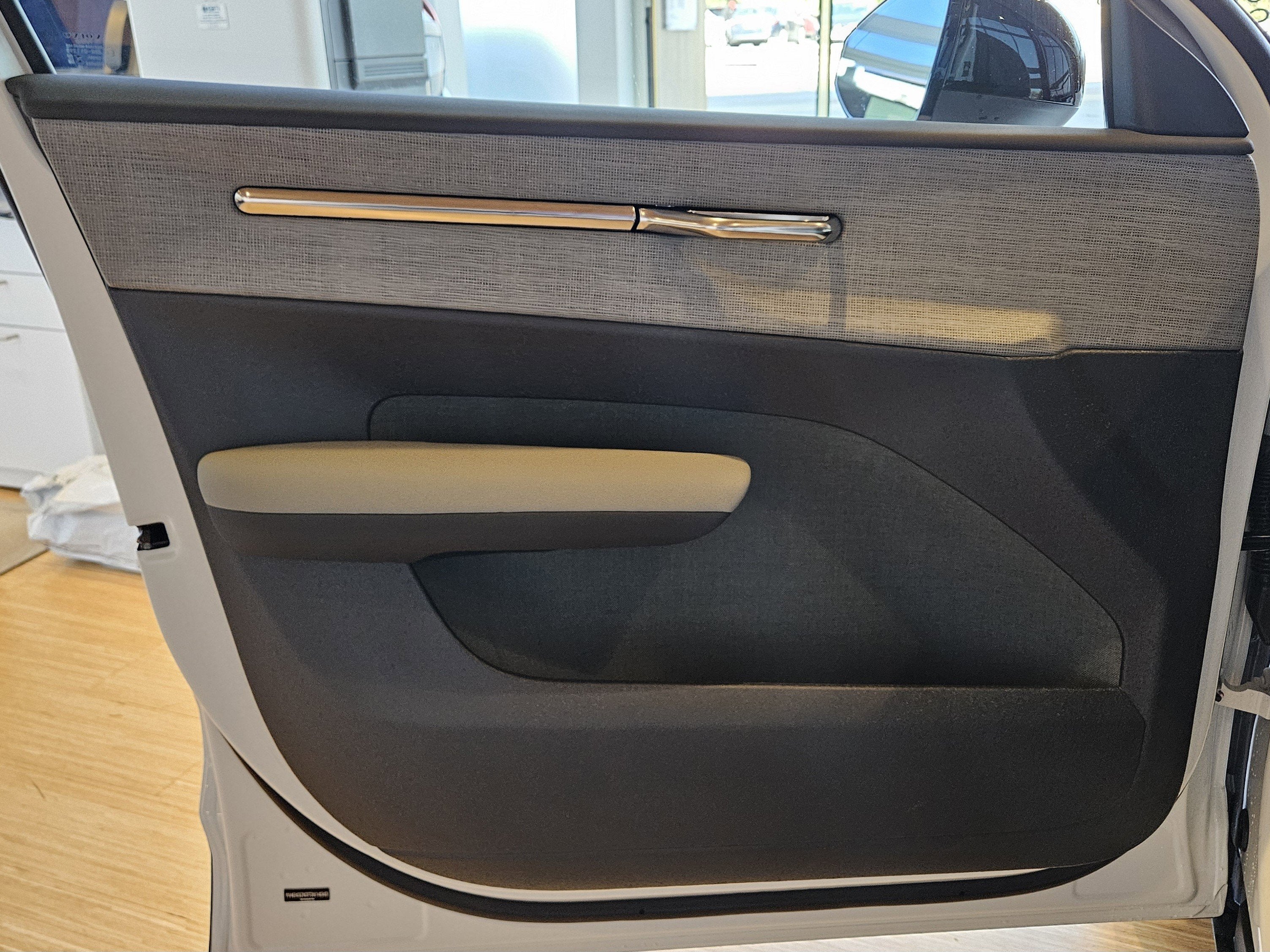 2026 Volvo EX30 Plus