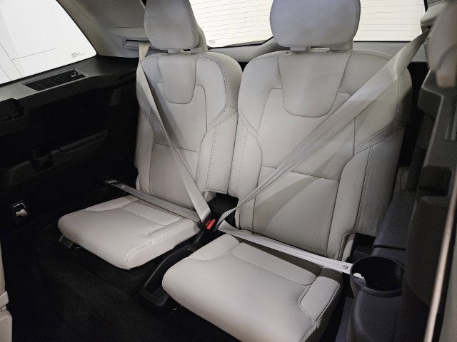 2023 Volvo XC90 Recharge Plug-In Hybrid Ultimate