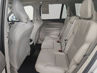 2024 Volvo XC90 Recharge Plug-In Hybrid Ultimate Bright Theme
