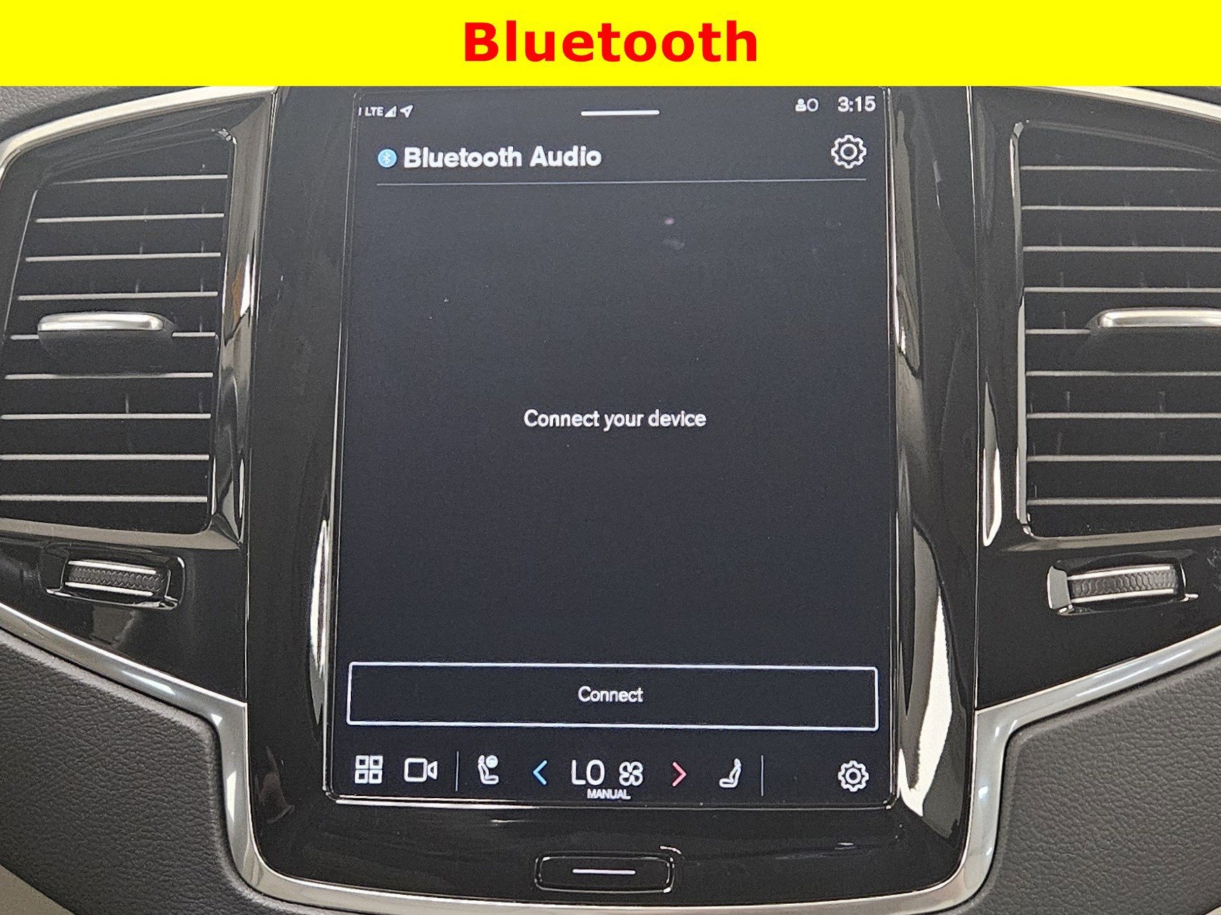 2024 Volvo XC90 Recharge Plug-In Hybrid Ultimate Bright Theme