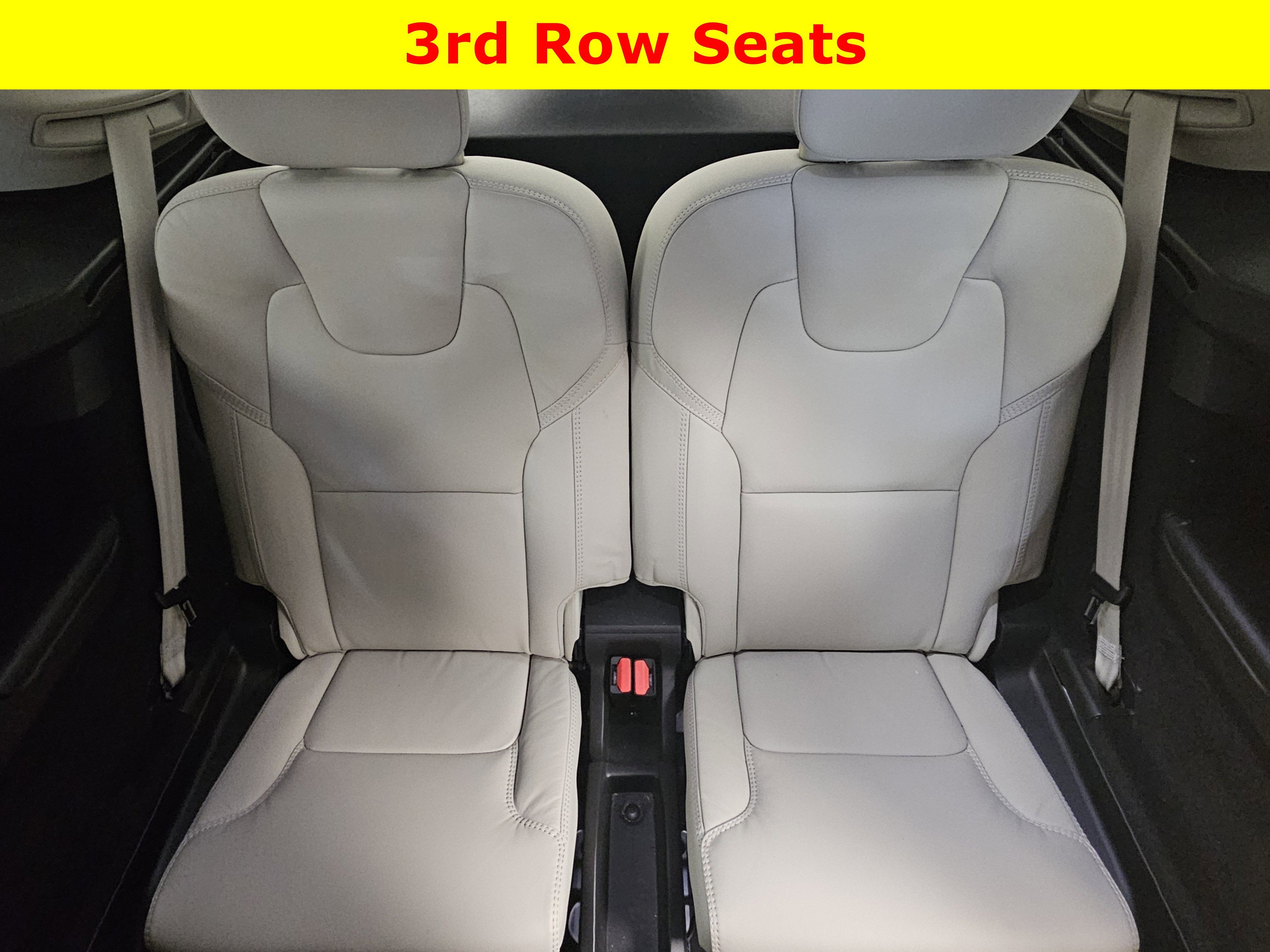 2024 Volvo XC90 Recharge Plug-In Hybrid Ultimate Bright Theme