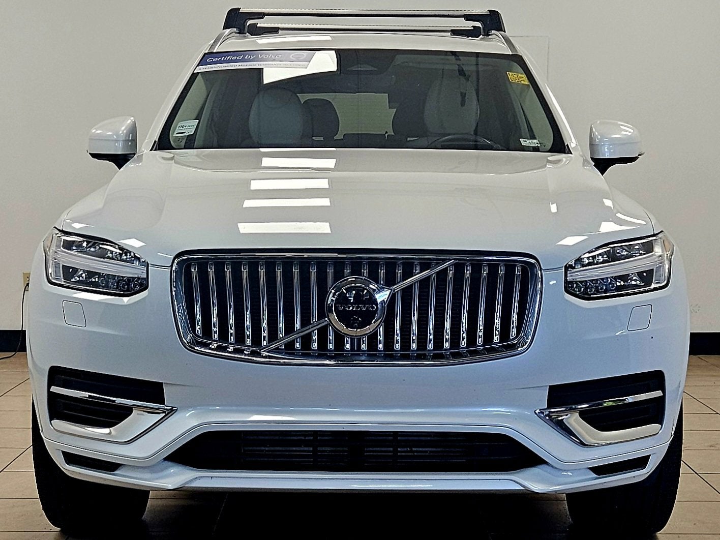 2024 Volvo XC90 Recharge Plug-In Hybrid Ultimate Bright Theme
