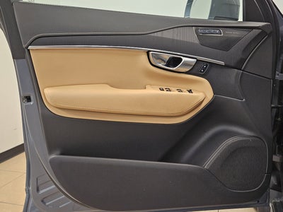 2022 Volvo XC90 Recharge Plug-In Hybrid Inscription