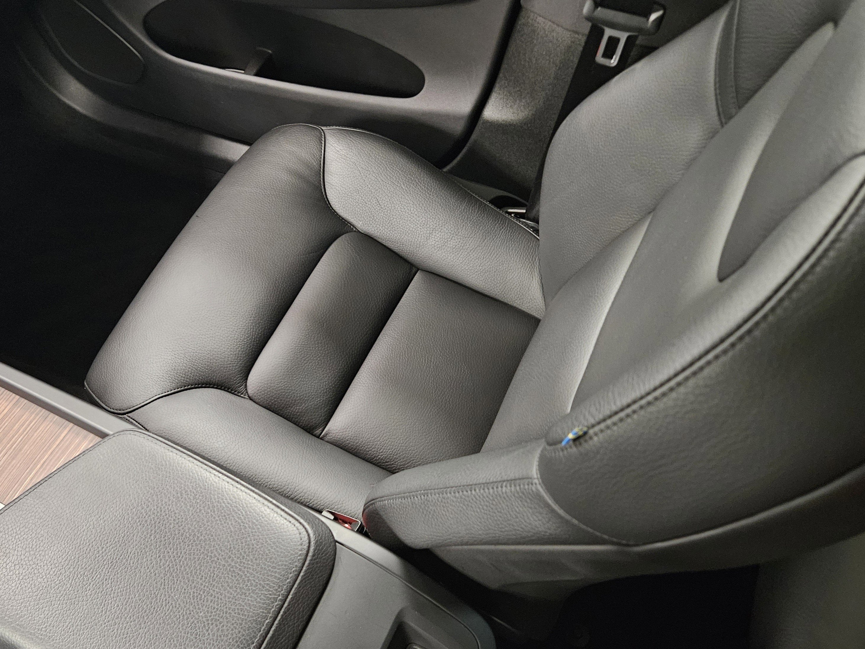 2022 Volvo XC60 Recharge Plug-In Hybrid Inscription Expression