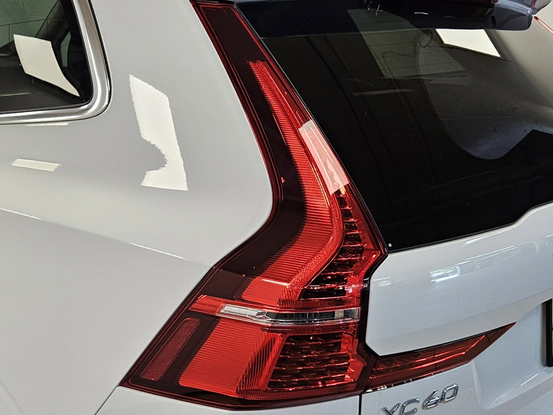 2022 Volvo XC60 Recharge Plug-In Hybrid Inscription Expression