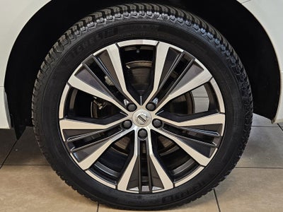 2022 Volvo XC60 Recharge Plug-In Hybrid Inscription Expression