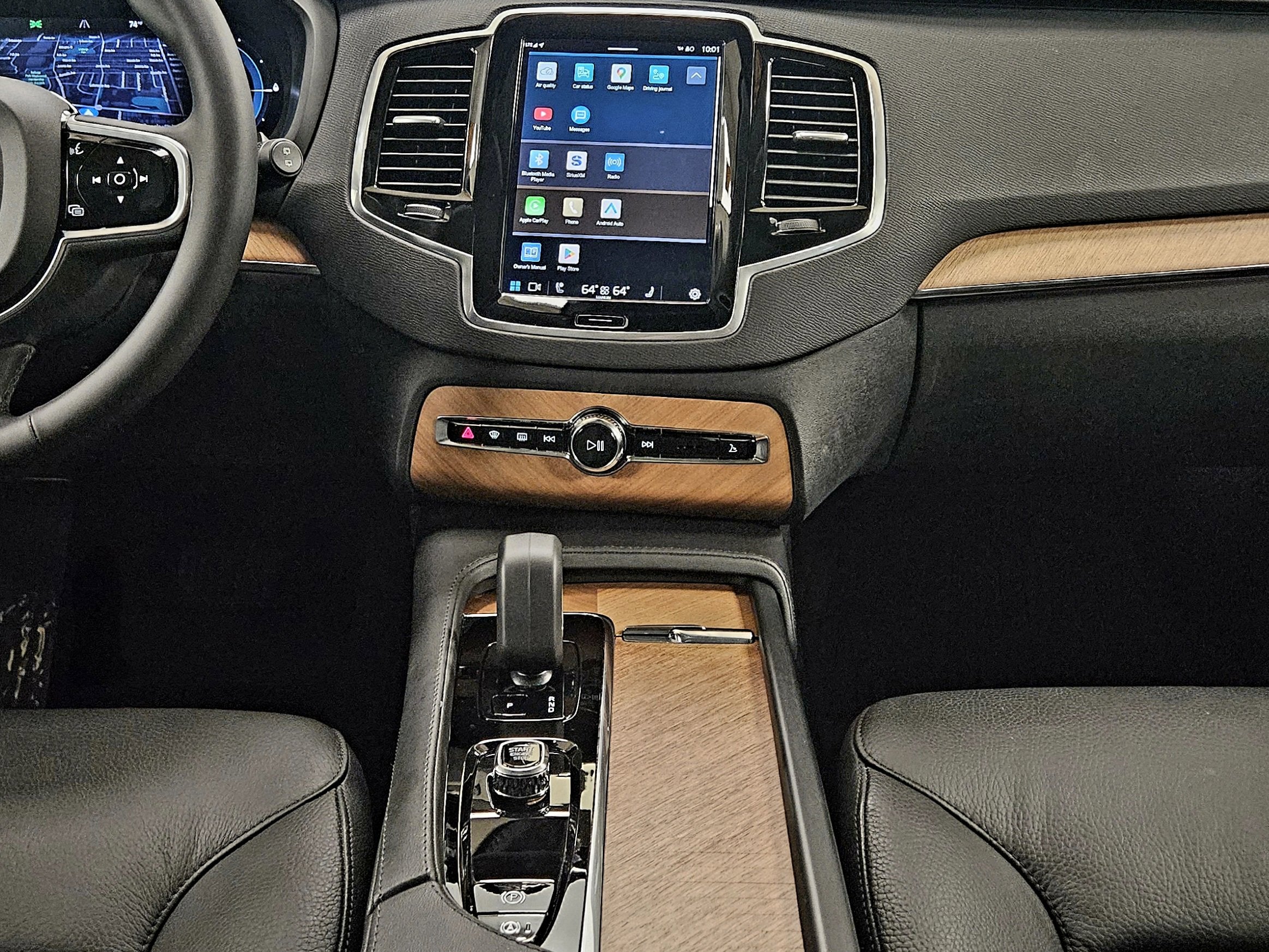 2024 Volvo XC90 Recharge Plug-In Hybrid Plus